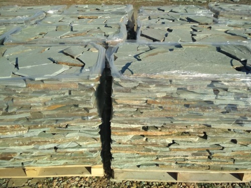 Плитняк златолит зелёный для цоколя, отмостки купить в Вологодской области