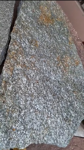 Плитняк златолит серебристый для цоколя, отмостки купить в Вологодской области