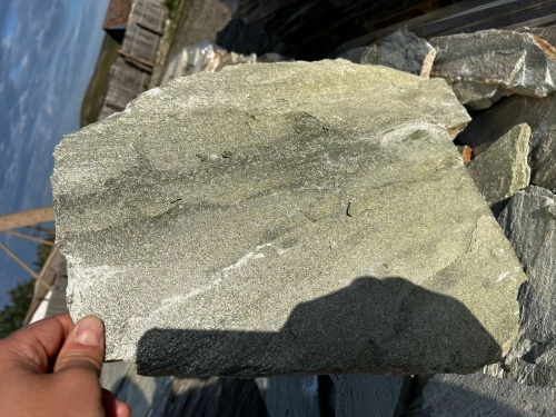 Плитняк златолит зелёный для цоколя, отмостки купить в Вологодской области