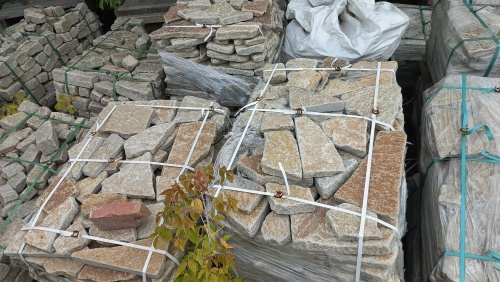 Гранитный плитняк галтованный для парковки купить в Вологодской области