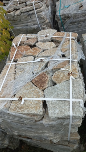 Плитняк галтованный гранитный для ландшафтного дизайна купить в Вологодской области