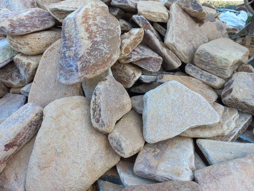 Златолит жёлтый, жёлто-зелёный глыбки и валуны для ланшафтного дизайна купить в Вологодской области